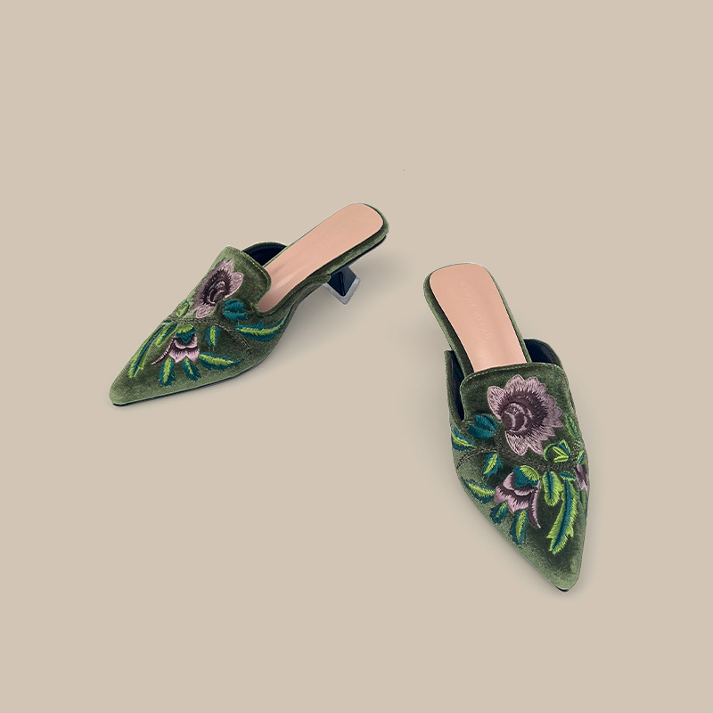 Scarpe da Donna in Velluto Ric - Embroidery Designer recensione e prezzo