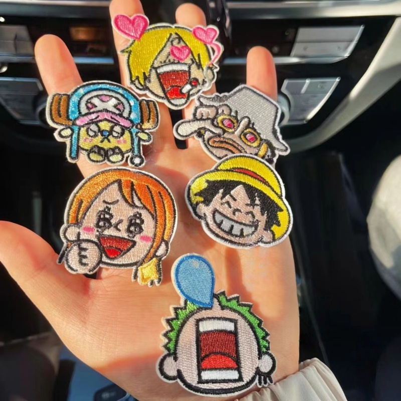 Patch in tessuto One Piece Str - Embroidery Patches recensione e prezzo