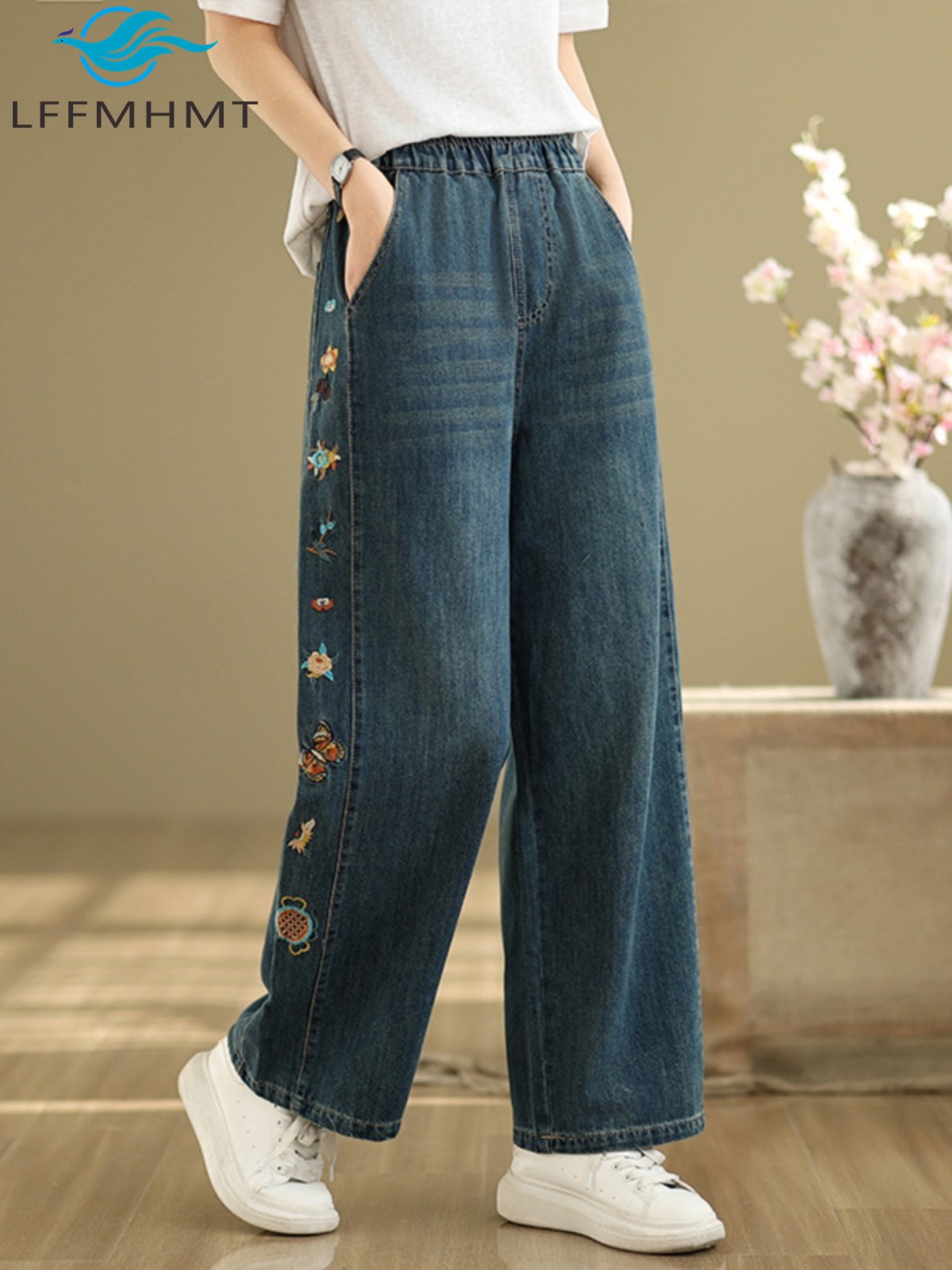 Jeans da Donna con Ricamo Flor - Embroidery Unique Design recensione e prezzo