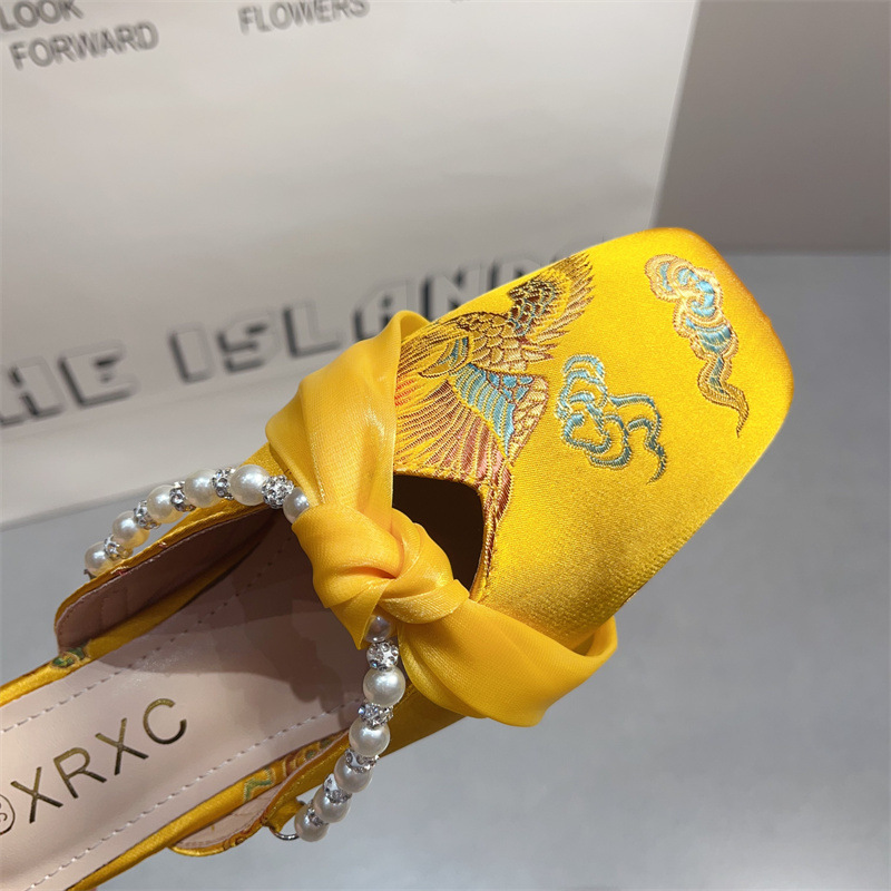 Scarpe da Donna alla Moda, Cia - Embroidery Designer recensione e prezzo
